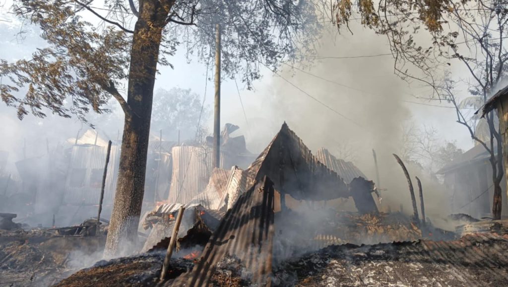 সালথায় ১১টি বসতঘর অগ্নিকান্ডে ভস্মীভূত, অর্ধকোটি টাকার ক্ষতি