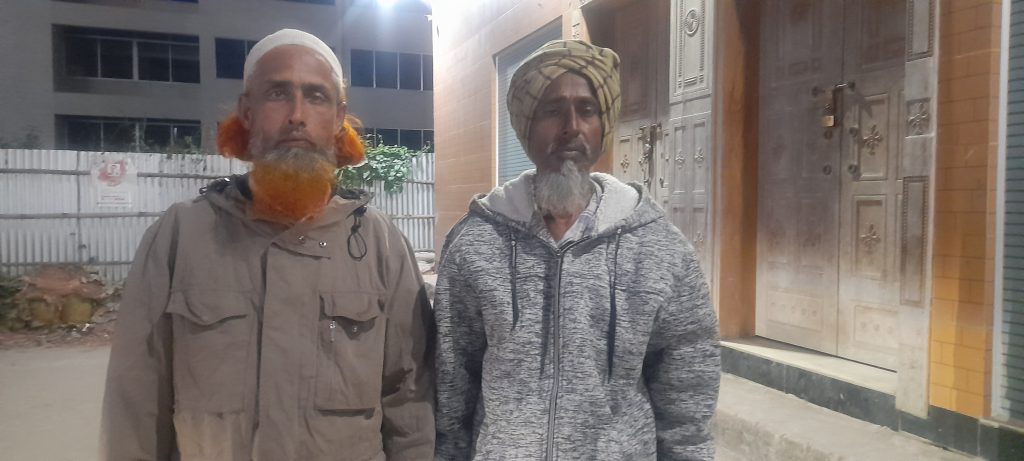 ফরিদপুরে ভ্যান চালককে হত্যার হুমকি, বাড়িছাড়া পরিবার