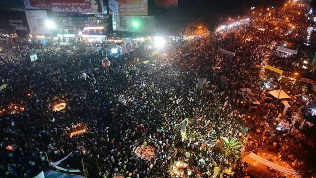 দেশের রাজনীতিতে ঘটনাবহুল ৫ তারিখ