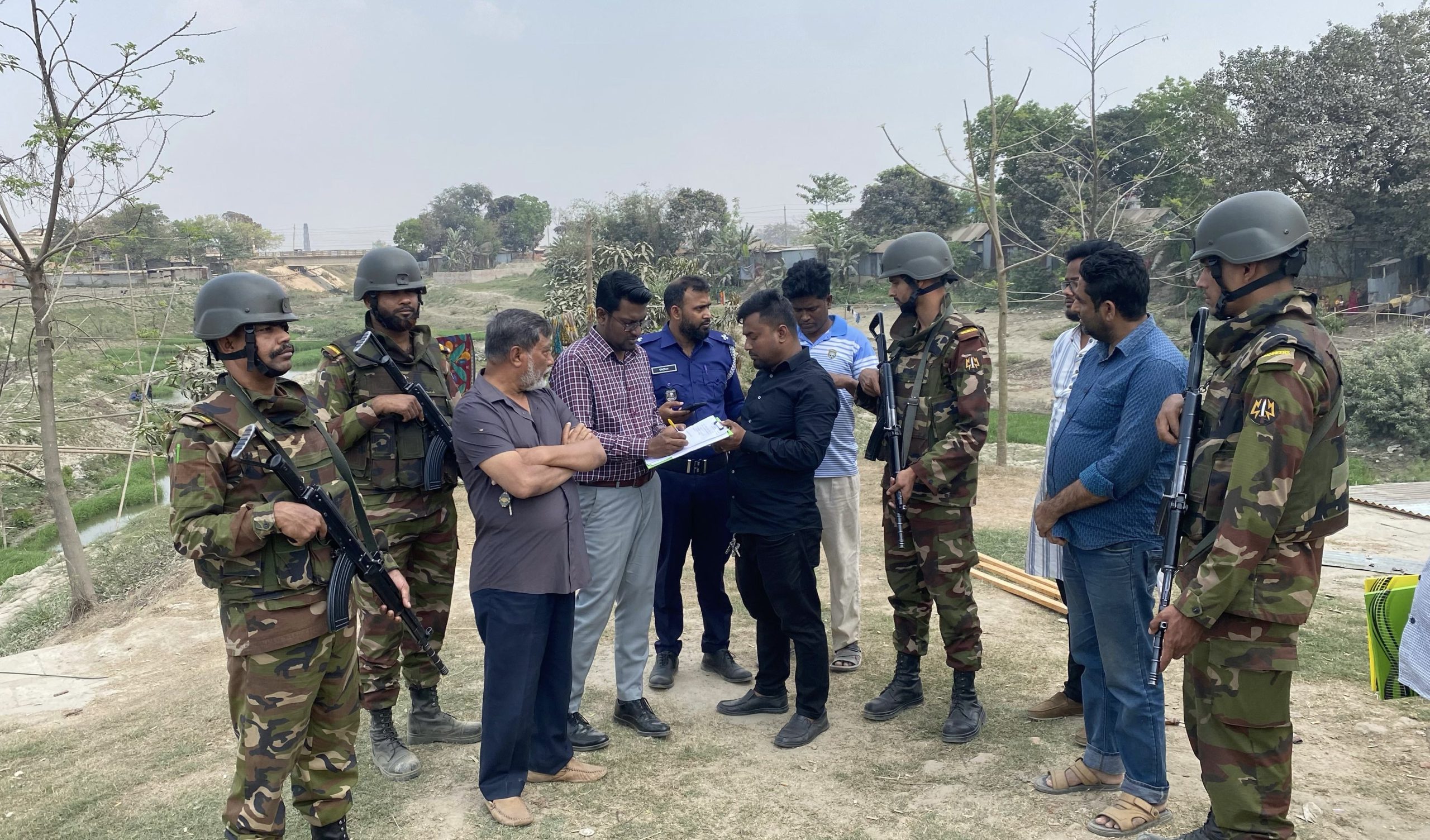 ফরিদপুরে অবৈধ ইটভাটায় যৌথবাহিনীর অভিযান, জরিমানা