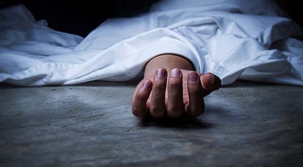 সালথায় ধর্ষণ মামলা তুলতে চাপ প্রয়োগ, প্রাণ দিল স্কুল শিক্ষার্থী