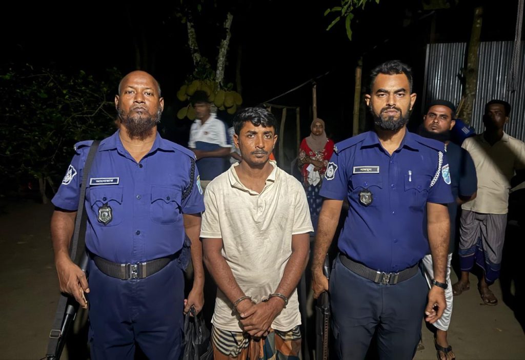 ফরিদপুরে যৌথবাহিনীর অভিযানে অপহ্নত ব্যক্তিকে উদ্ধার, অপহরণকারী আটক