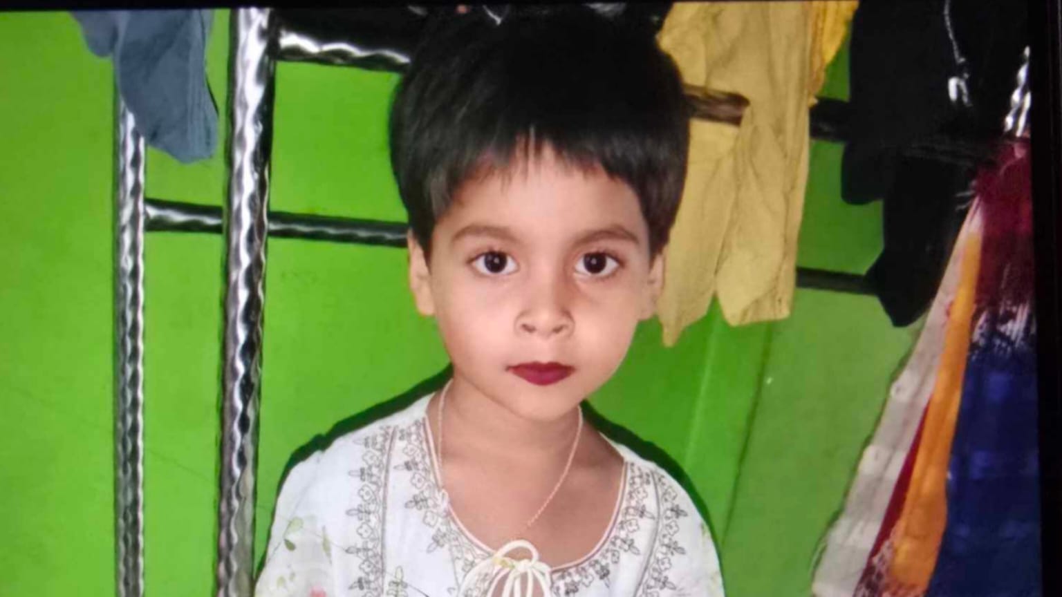 ভাঙ্গায় অটোরিকশা চাপায় প্রাণ গেল শিশুর