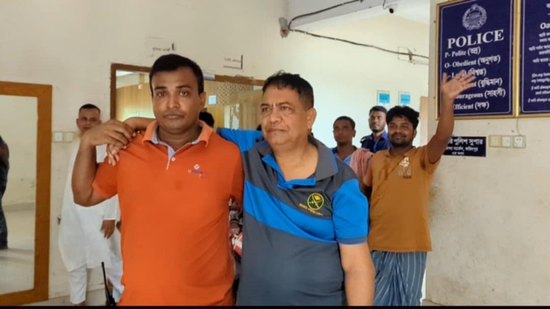 ফরিদপুরে চাঁদাবাজির মামলায় অবসরপ্রাপ্ত মেজরসহ চার সহযোগী গ্রেপ্তার