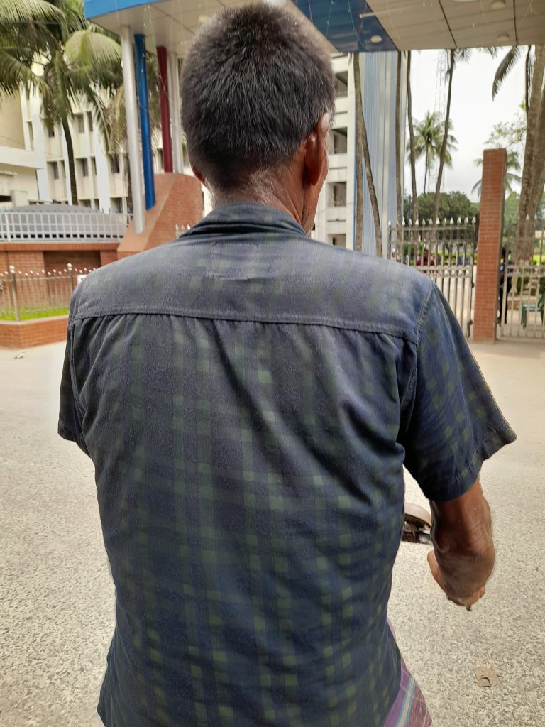 “একজন রিকশা চালকের গল্প”