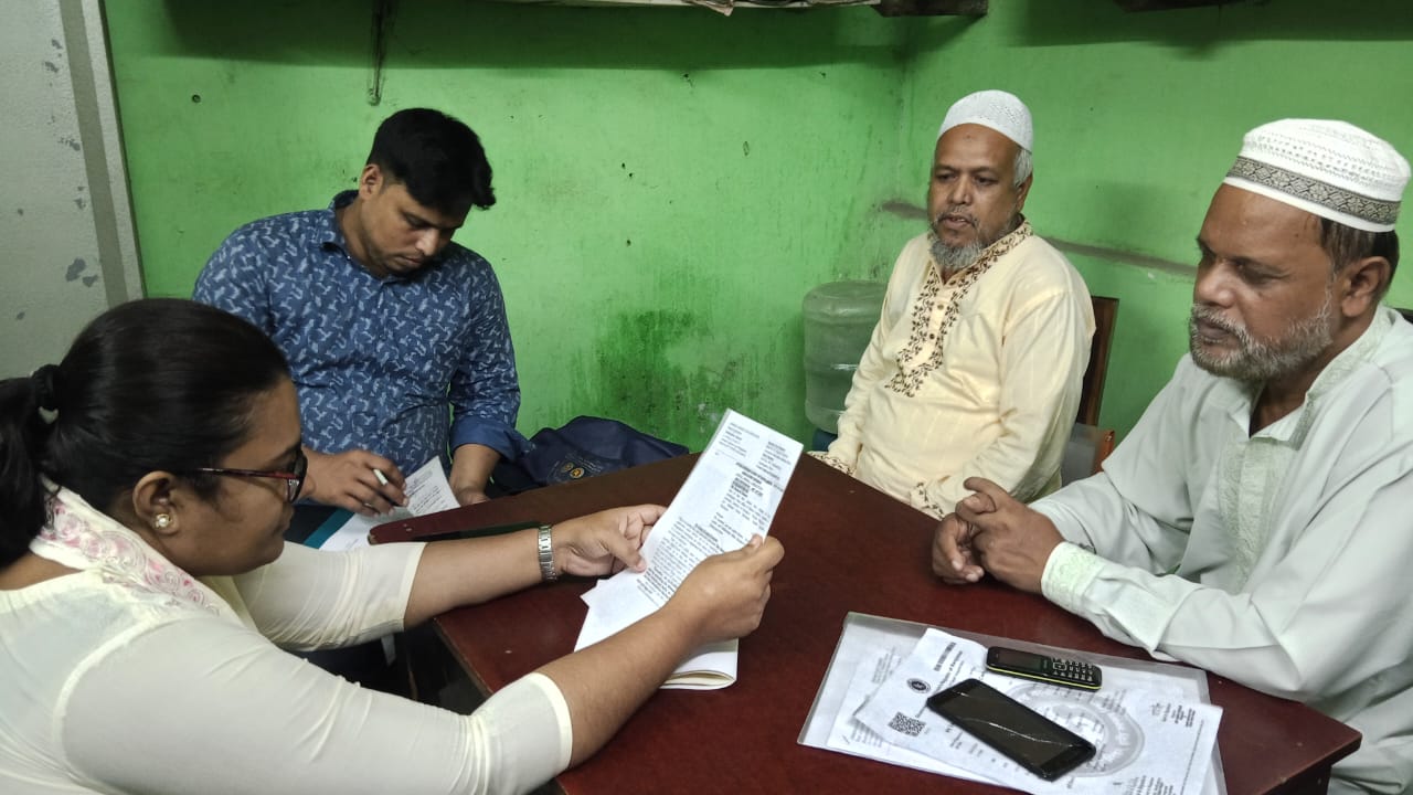 ফরিদপুরে জাল নিবন্ধনে বাল্যবিয়ের অপরাধে কনের মা ও কাজীকে জরিমানা