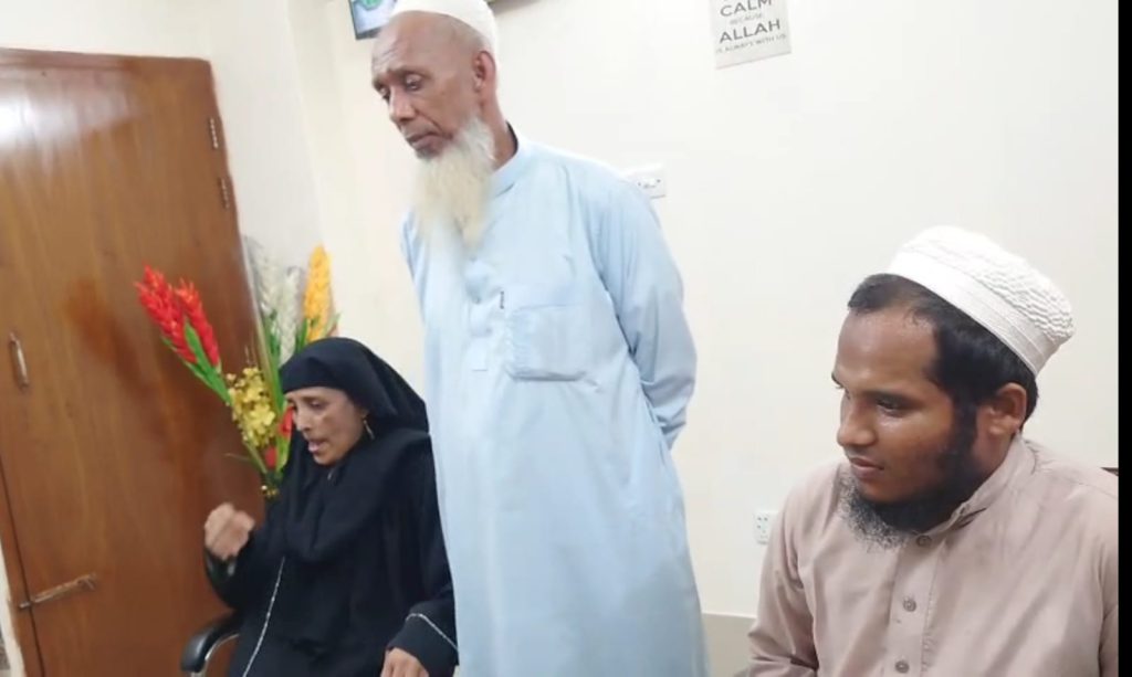 ফরিদপুরে পাসপোর্ট করতে এসে ৩ রোহিঙ্গা আটক 