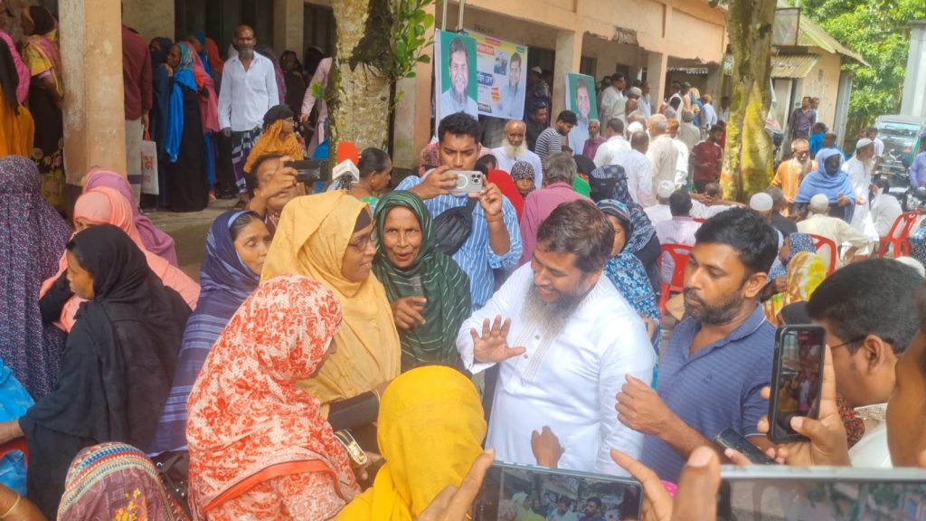 ভাঙ্গায় বিনামূল্যে ২ হাজার রোগী পেল চক্ষু চিকিৎসা