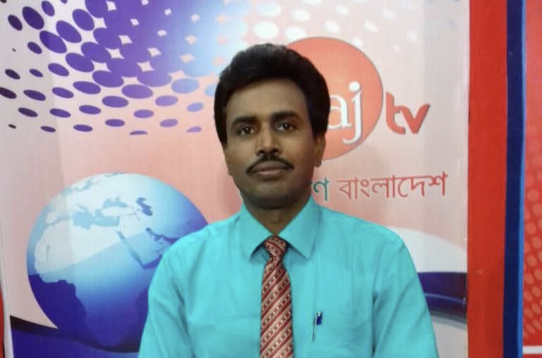 সালথায় দুই মোটরসাইকেলের সংঘর্ষে প্রাণ গেল স্কুল শিক্ষকের