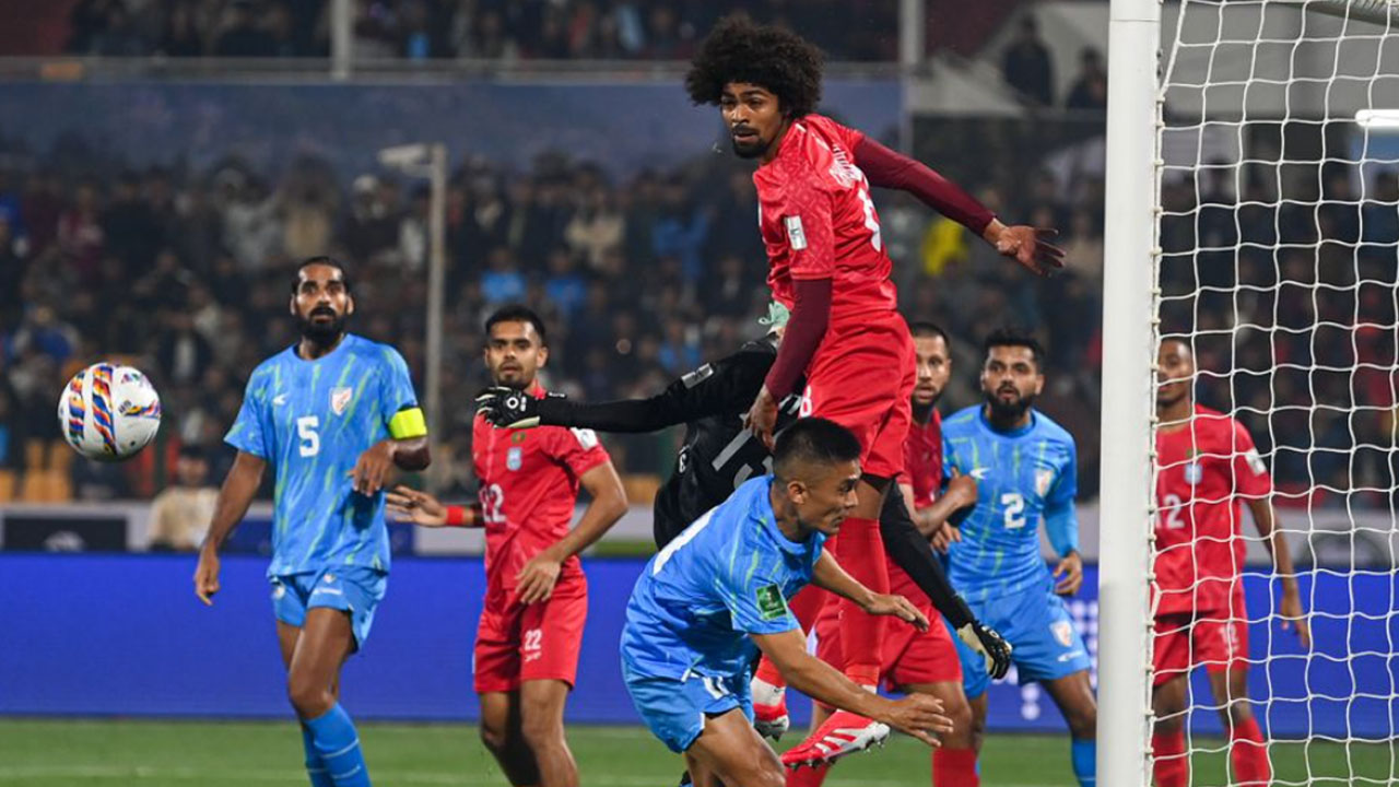 সিঙ্গাপুরের কাছে হেরে বাংলাদেশকে সঙ্গে নিয়ে বিদায় ভারতের