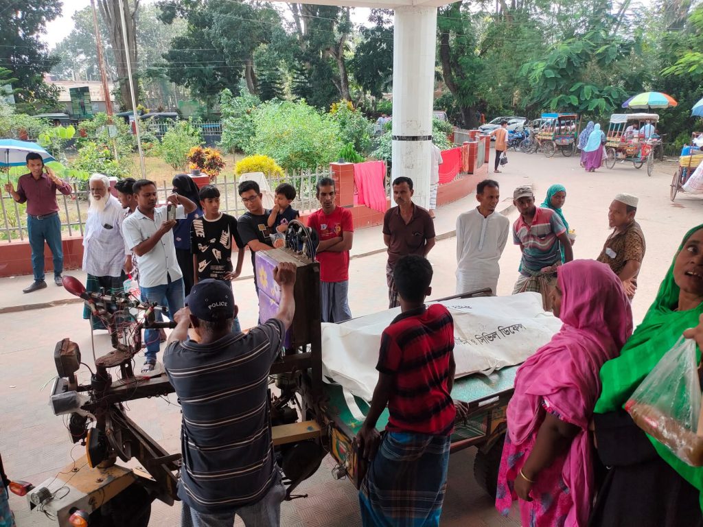 ভাঙ্গায় দুটি বাসের সংঘর্ষে নিহত ১, আহত ১১