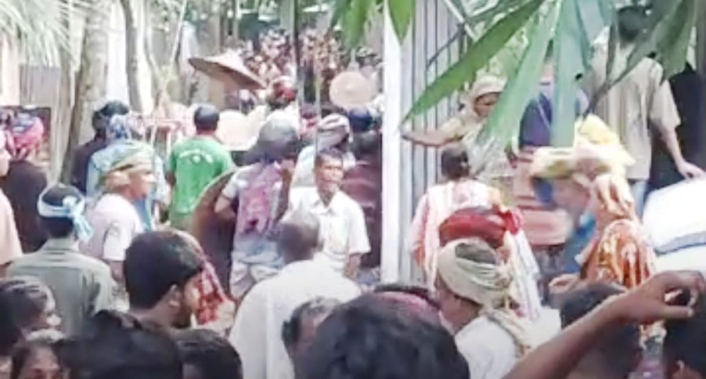 ফরিদপুরে আধিপত্য বিস্তার নিয়ে দু’পক্ষের সংঘর্ষ, আহত ৩৫