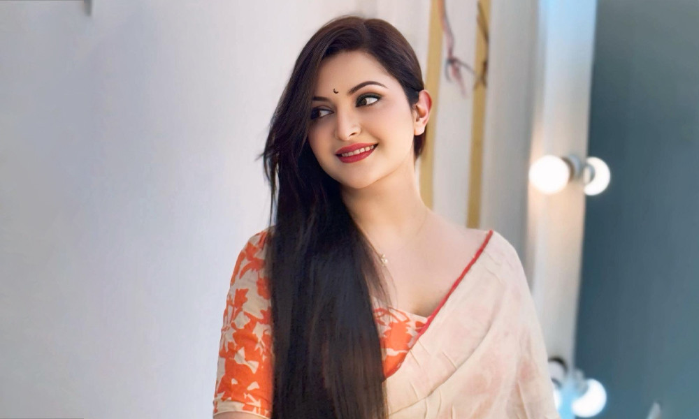 বিপদে শুধু আমার দরজাই সবার জন্য খোলা থাকে : পরীমনি