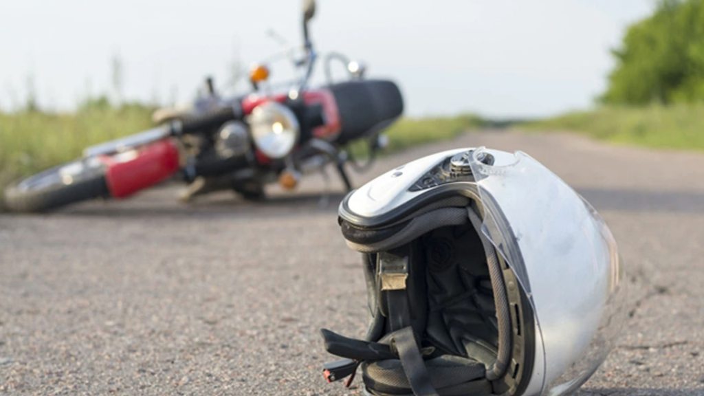 ফরিদপুরে রাস্তা পারাপারে সময় মোটরসাইকেলের চাপায় বৃদ্ধা নিহত