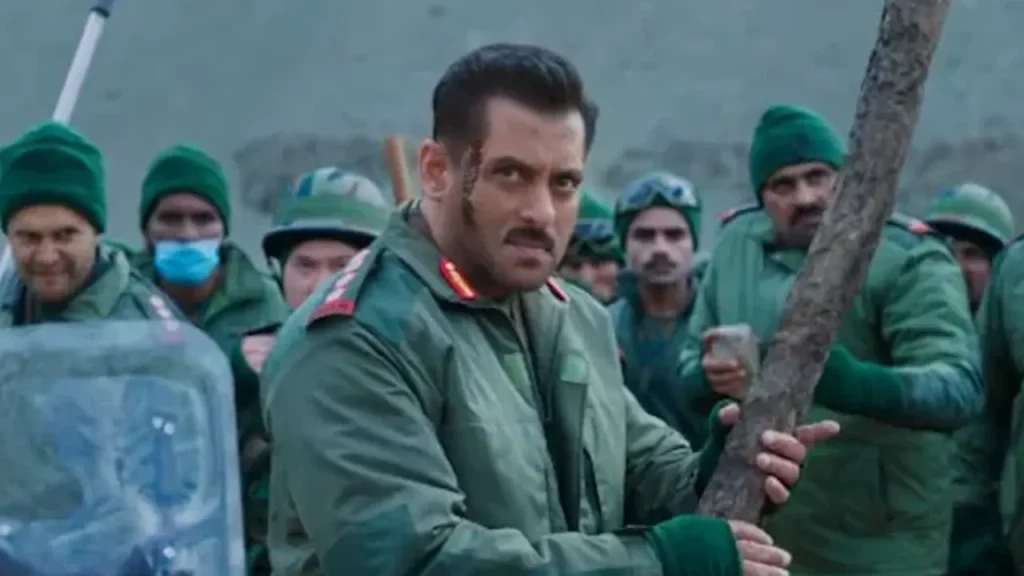 অপ্রতিরোধ্য সালমান খান, চমকে দিলেন ভক্তদের