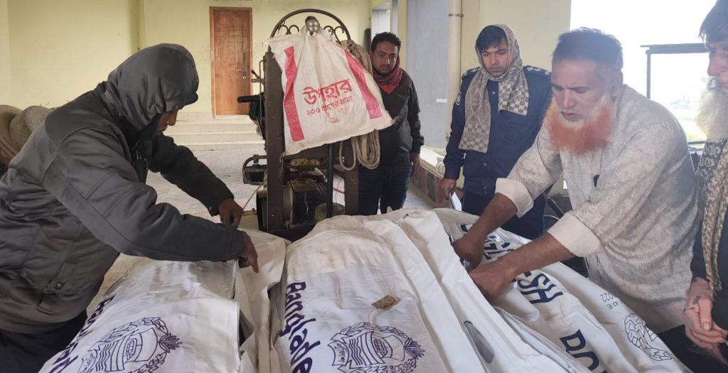 ভাঙ্গায় গভীর রাতে বাসচাপায় প্রাণ গেল ৩ মোটরসাইকেল আরোহীর