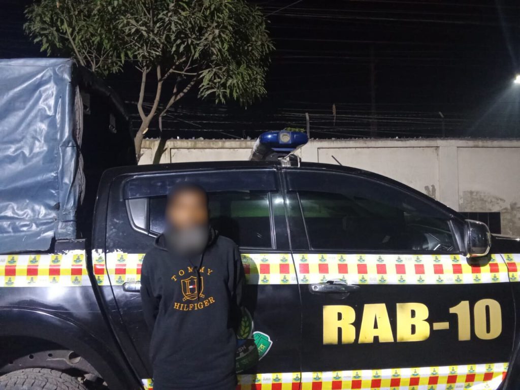 সালথায় মাছ ব্যবসায়ীকে কুপিয়ে হত্যা, গ্রেপ্তার ১