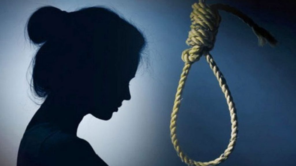 অনার্সে ভর্তির আগেই নিভে গেল স্বপ্ন, চরভদ্রাসনে কিশোরীর মৃত্যু