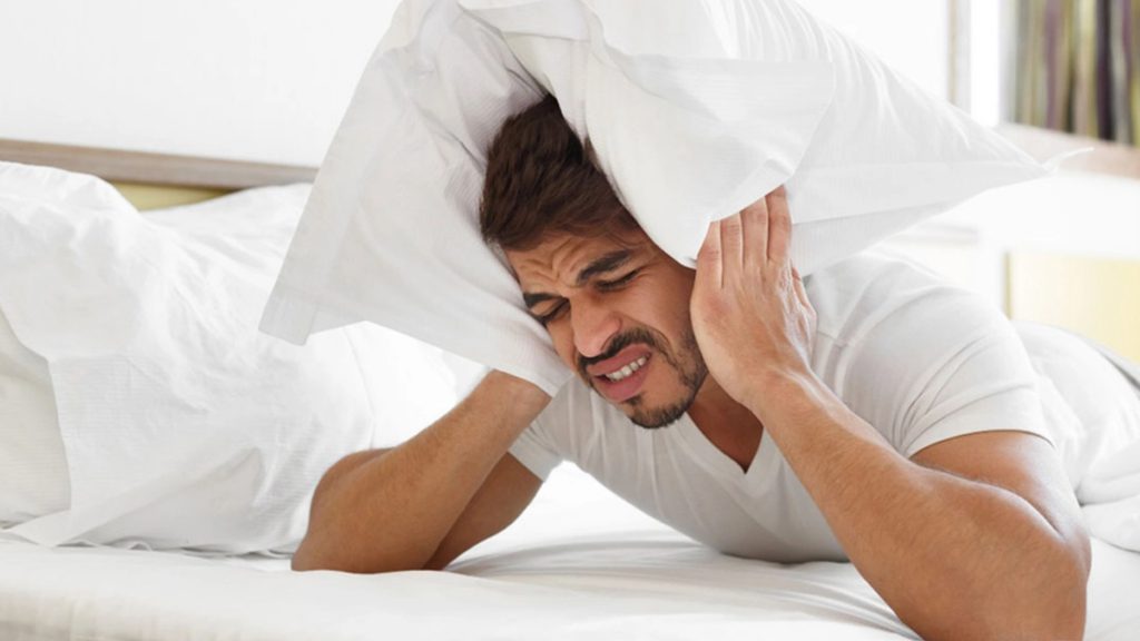 অনিদ্রায় ভুগছেন? ঘুম না এলে নবীজি (সা.)–যে দোয়া পড়তেন