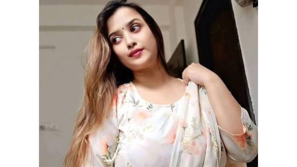 নারীর উত্তেজনার ৮০% আসে বাইরের যে পাঁচ স্পর্শকাতর জায়গা থেকে, জানা জরুরি