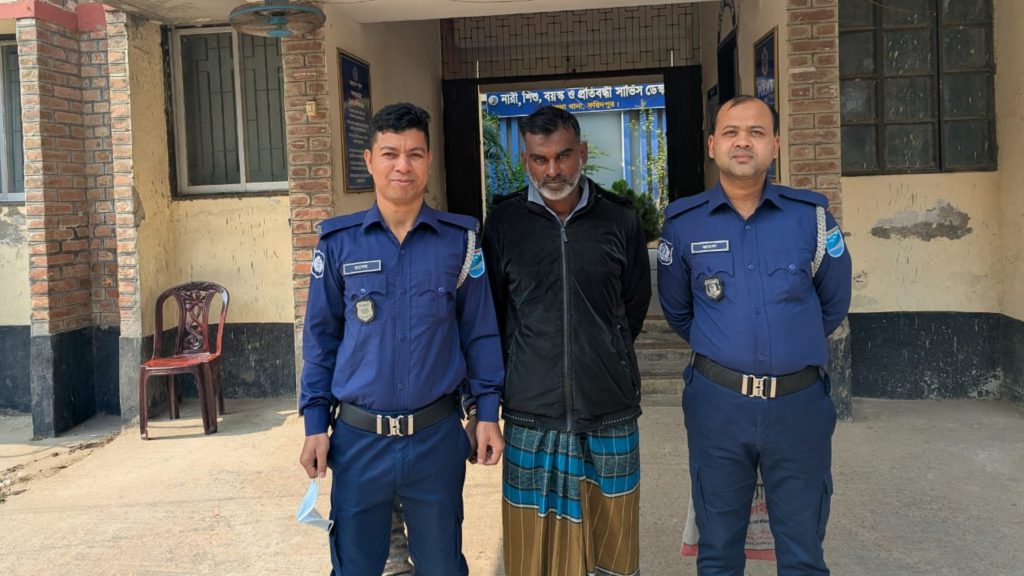 সালথায় প্রতিবন্ধী যুবতীকে একাধিকবার ধর্ষণের অভিযোগ, দুই সন্তানের জনক গ্রেপ্তার