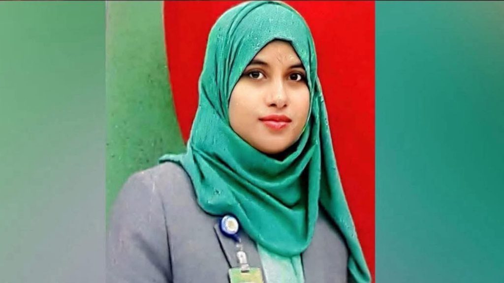 স্বামীর বাড়িতে চিরনিদ্রায় শায়িত হলেন ইউএনও ফেরদৌস আরা হ্যাপি