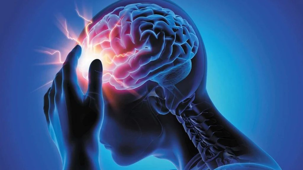 দৈনিক মাথাব্যথা: সাধারণ সমস্যা নাকি ব্রেন টিউমারের লক্ষণ?