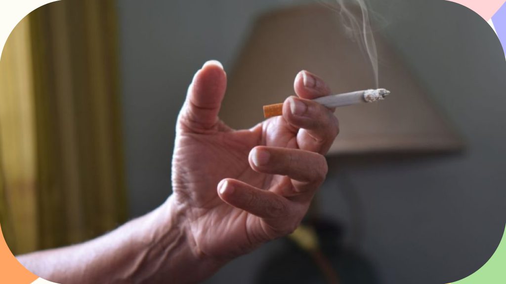সিগারেট টানছেন? নীরবে গ্রাস করছে আপনার যে মানসিক স্বাস্থ্য?