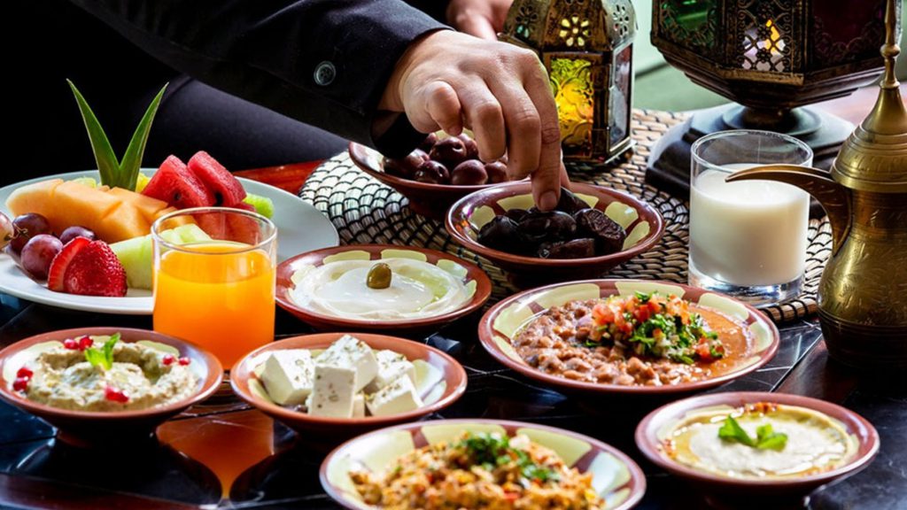 রমজানে হজমের ঝামেলা? যে খাবারেই মিলবে সহজ সমাধান