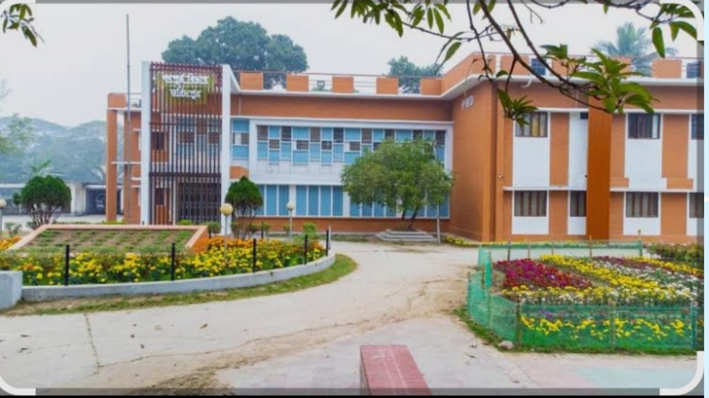 “অসত্য প্রত্যয়নপত্রে বিচার ব্যাহত : গণপূর্তের দুই কর্মকর্তার বিরুদ্ধে বিস্ফোরক অভিযোগ” শীর্ষক সংবাদের প্রতিবাদ