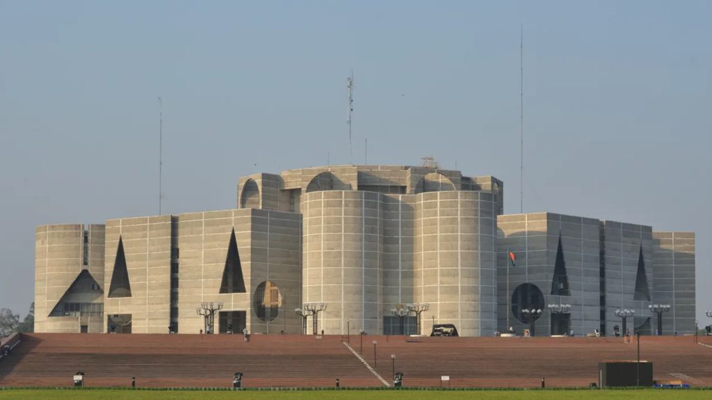 বাতিলের তালিকায় উঠছে গণভোটসহ যে ২০ অধ্যাদেশ?