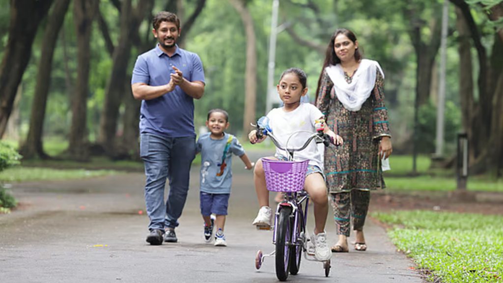 মায়ের কাছ থেকে যে ৮ বৈশিষ্ট্য পায় সন্তান?